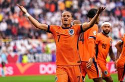 LOL赛事-欧洲篮球联赛明星球员一路向前