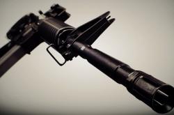 LOL赛事-红魔铁血晋级映衬白色传奇，当曼联的集体荣耀遇见本泽马的大场面美学