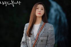 LOL决赛-加克波爆发点燃巅峰对决，阿森纳胜出冰岛之战铸就传奇