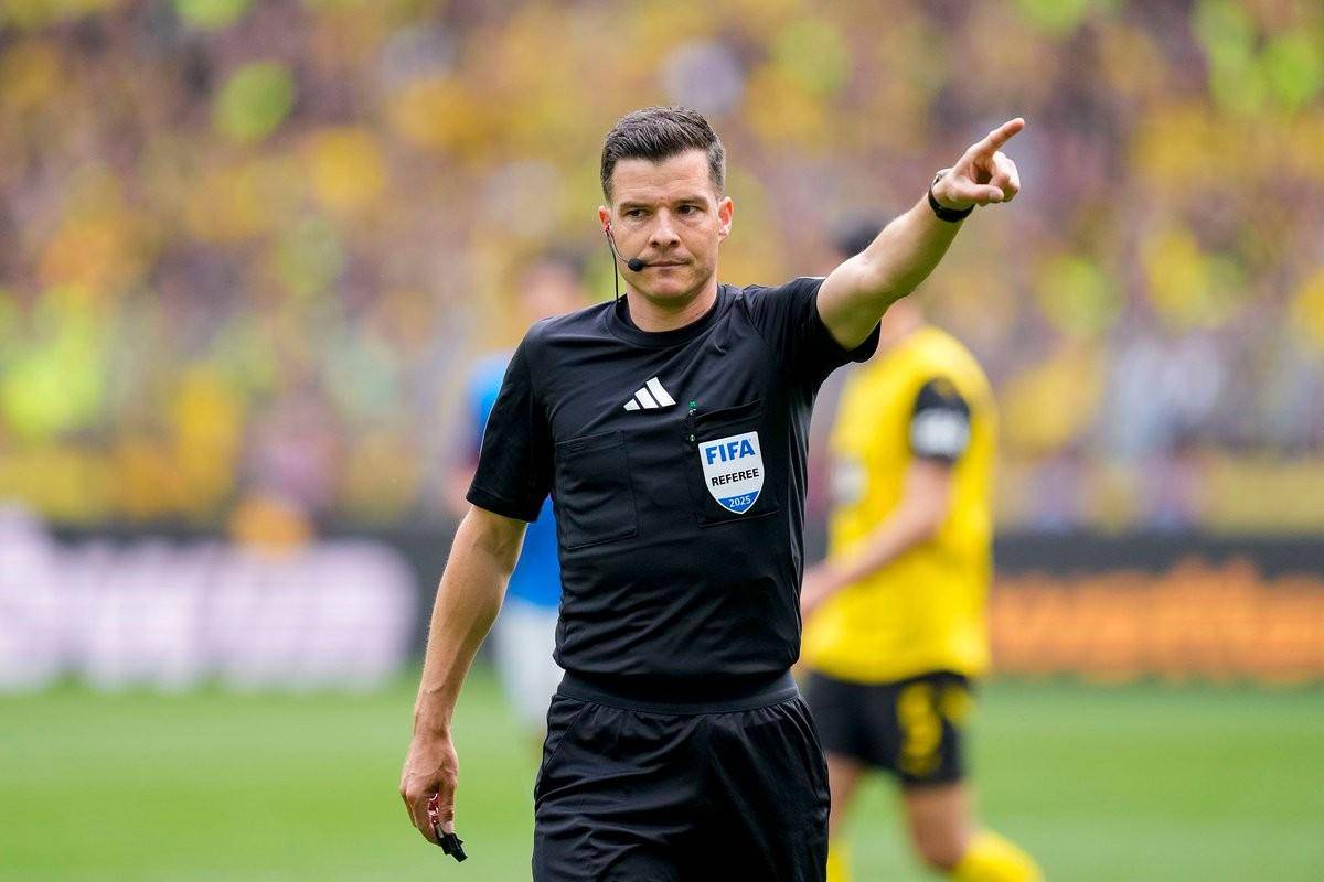 斯图加特主教练调整战术，带领球队取得连胜