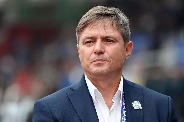 沃尔夫斯堡遭遇四连败，保级形势严峻的简单介绍