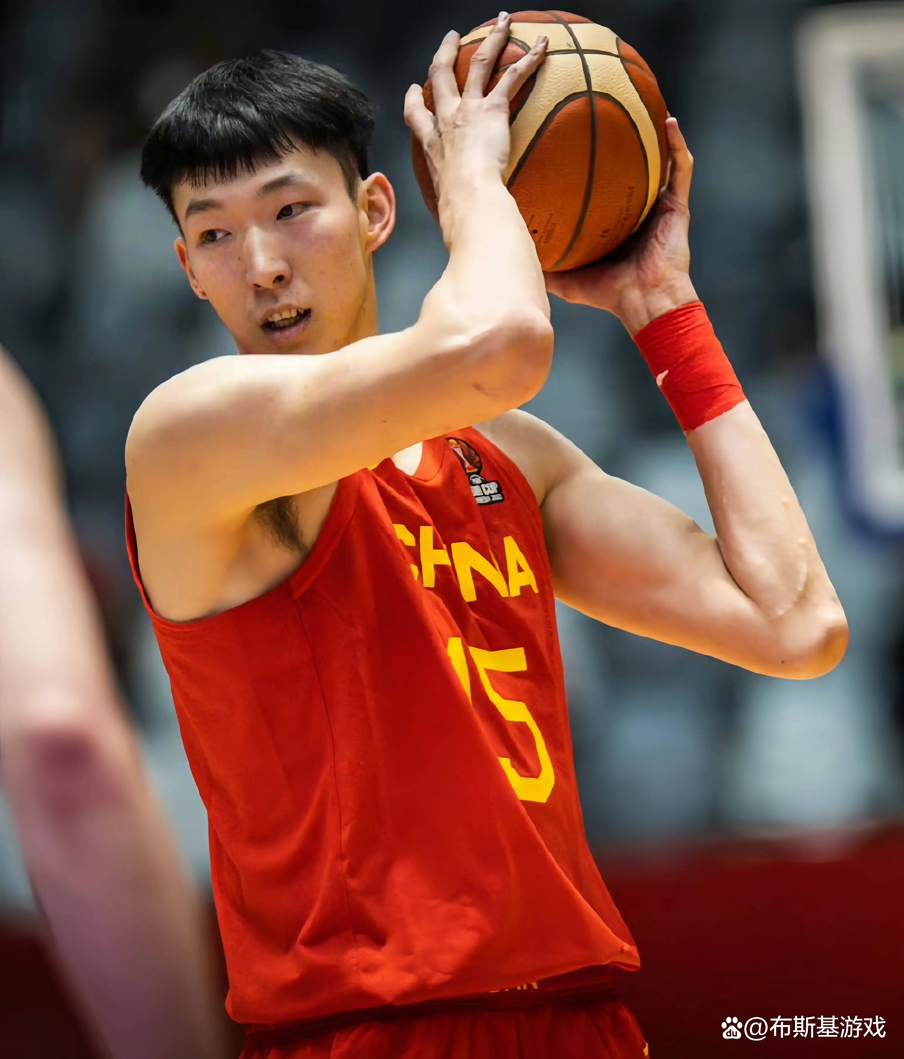 湖南男篮表现出色，全力以赴拿下成功的简单介绍