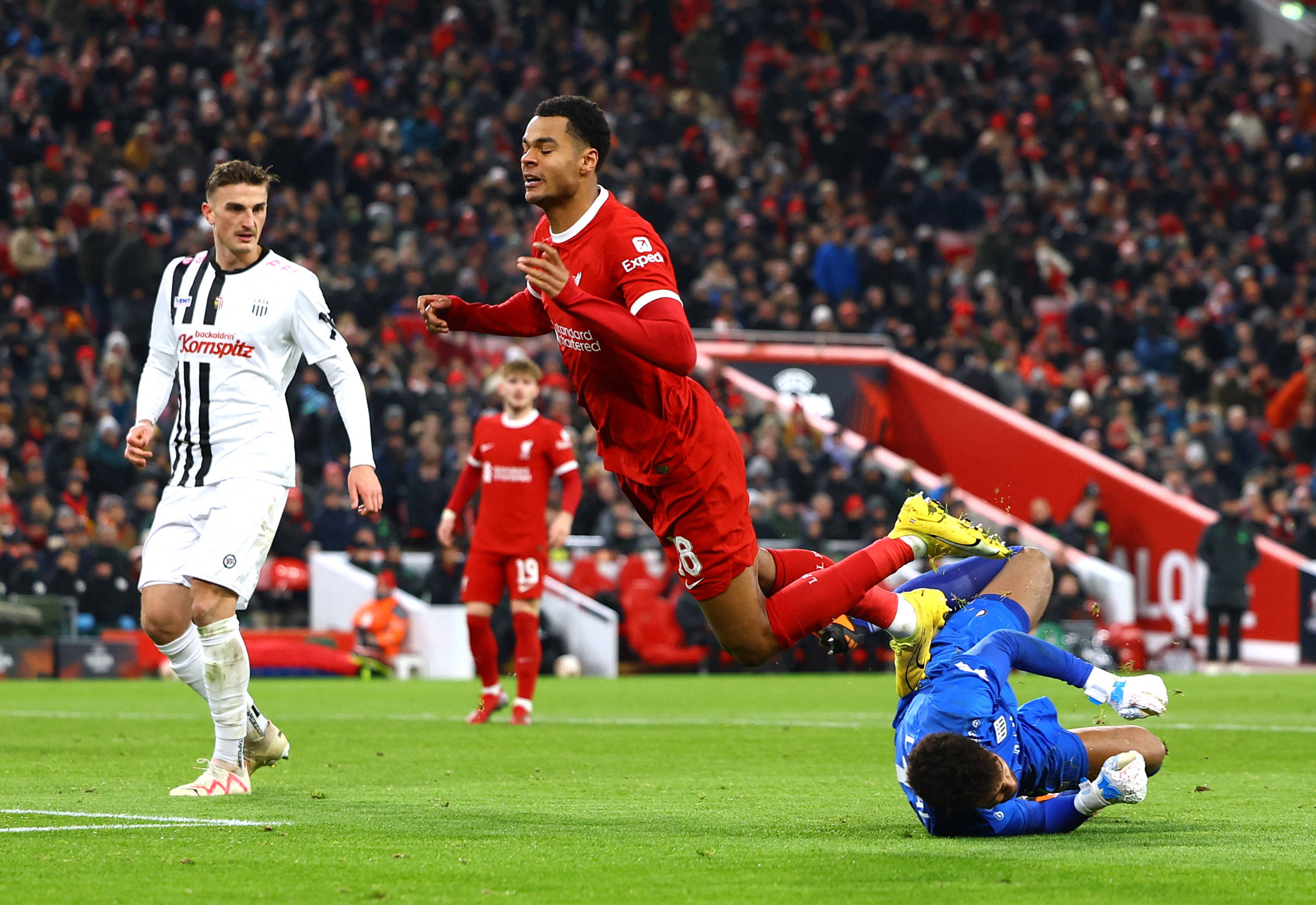 关于瑞士力克奥地利,萨拉赫扛起全队的信息 关于瑞士力克奥地利,萨拉赫扛起全队的信息