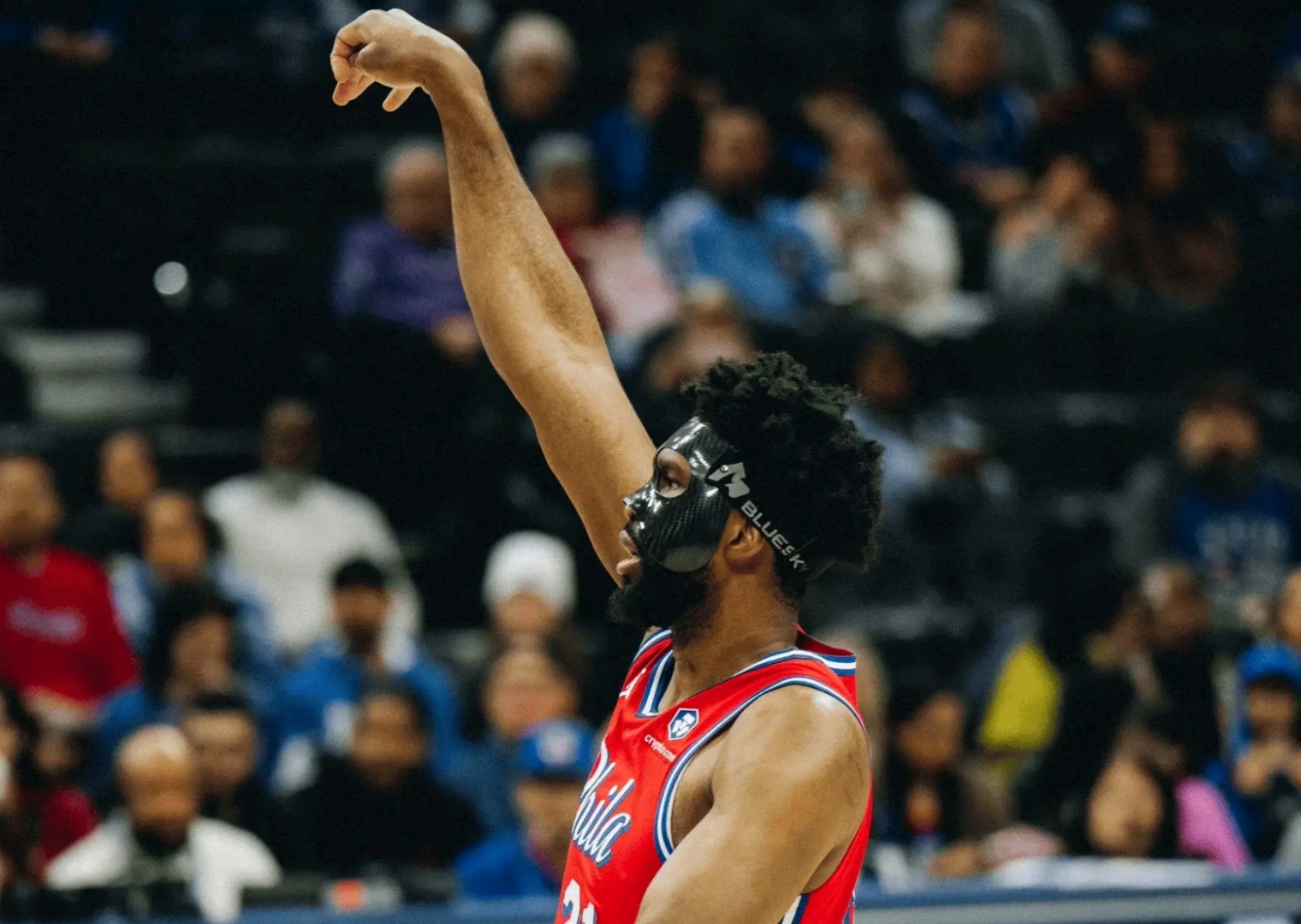 关于凯尔特人力克山西队,恩比德点燃赛场的信息 关于凯尔特人力克山西队,恩比德点燃赛场的信息