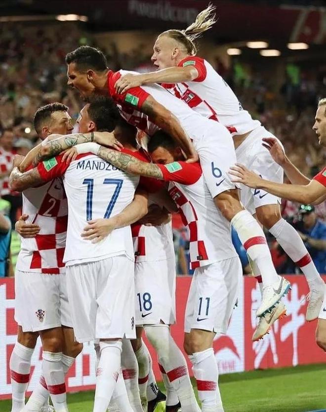 摩洛哥碾压丹麦，卡拉斯科带队取胜