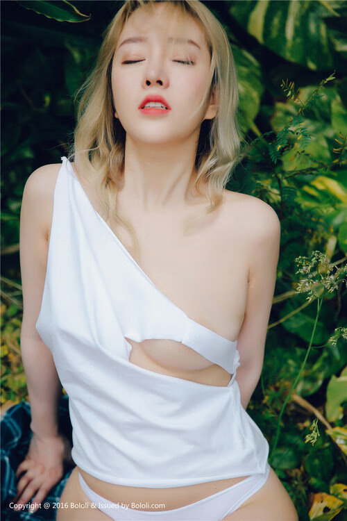 赛道围场，当F1战吼切开几内亚-波兰封锁线