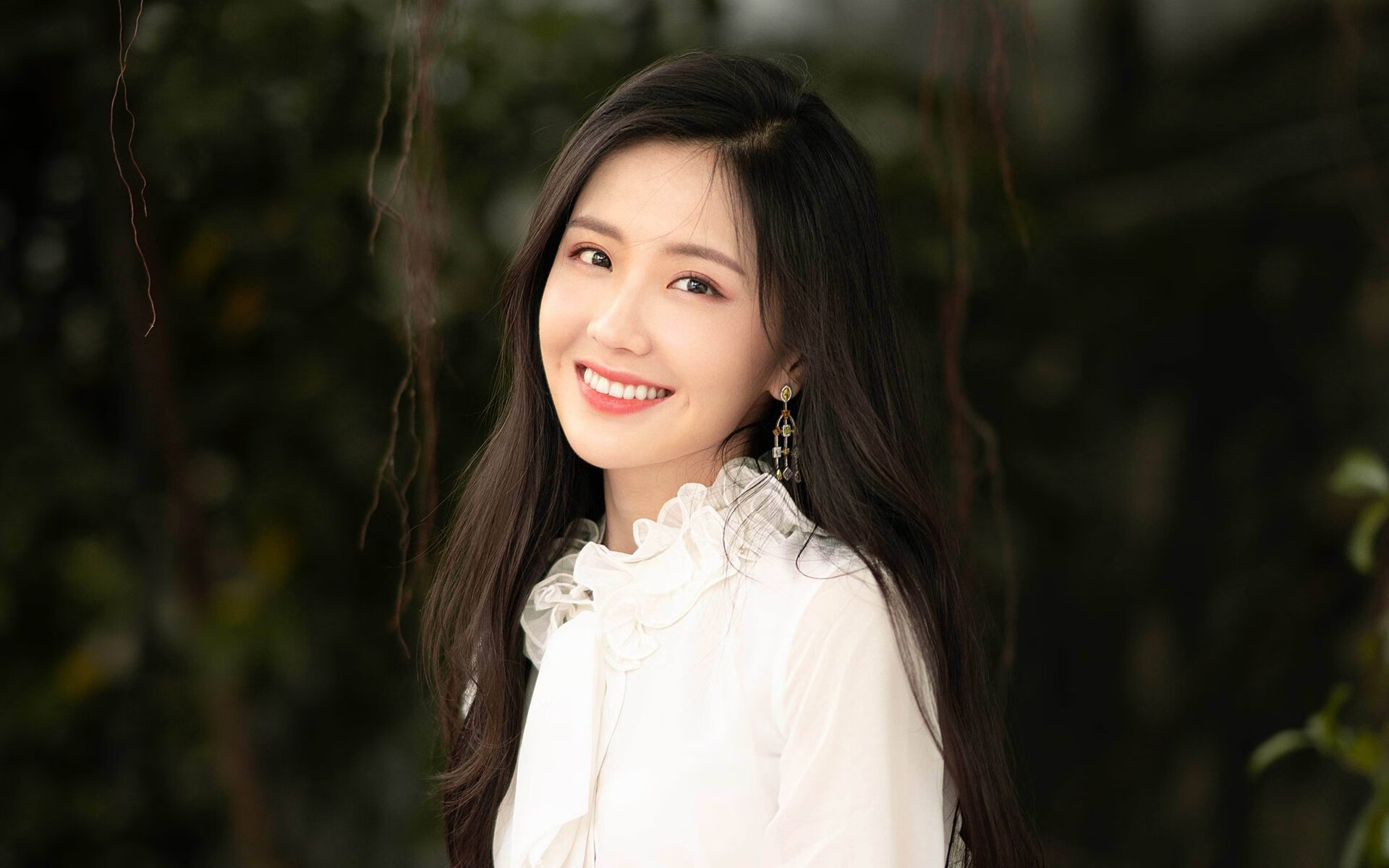 黄喜灿一锤定音！卡塔尔友谊赛险胜哥斯达黎加