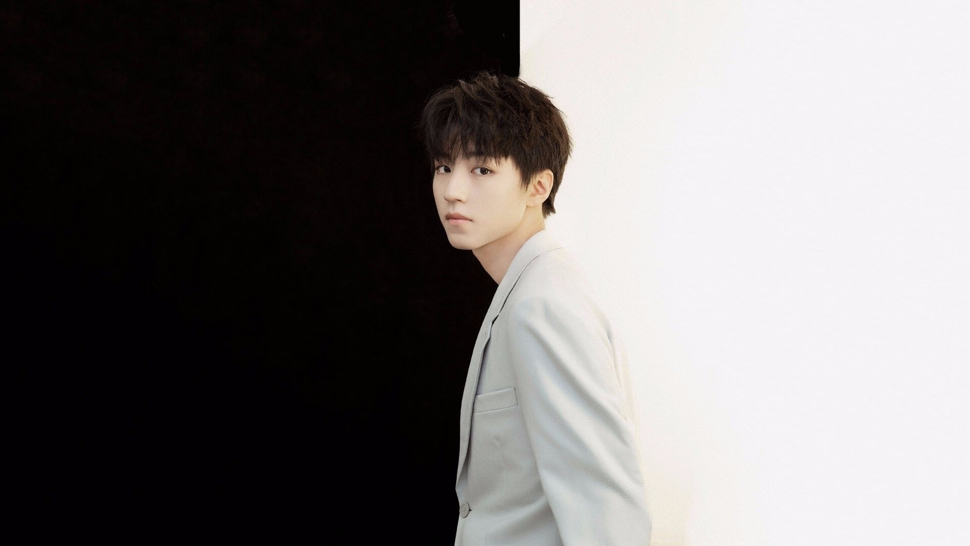 欧冠淘汰赛焦点战，北京队逆转淘汰灰熊，创造篮球跨界历史